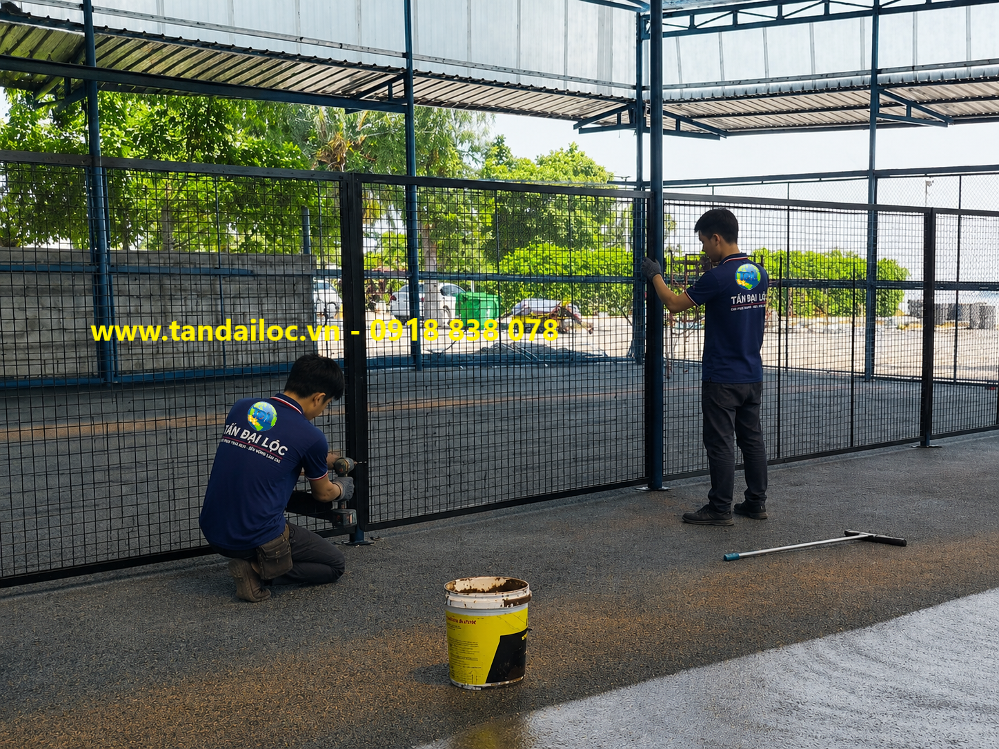 Hàng rào lưới thép cố định rào sân Pickeball